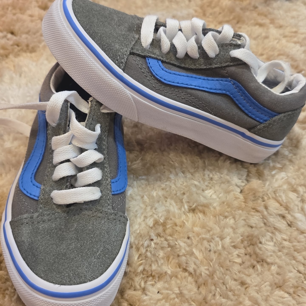 Vans Gray and Blue Sneakers Classic Skate Design